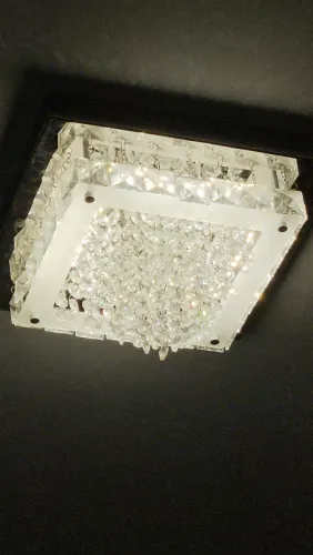 Lustre