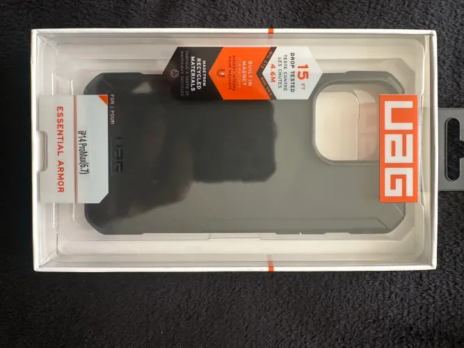 Case UAG para iPhone 14 Pro Max