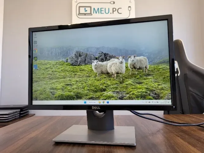 Monitor Dell 22" | LED | Full HD | 60hz | Widescreen | HDMI/VGA | Modelo SE2216H