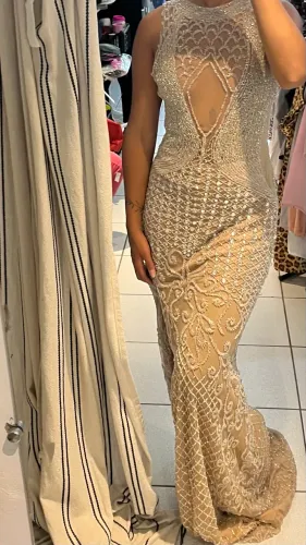 Vestido de festa em pedrarias prata ACEITO OFERTA