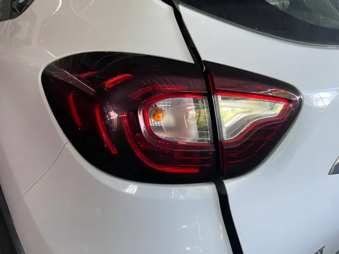Lanterna renalt captur intense 2019