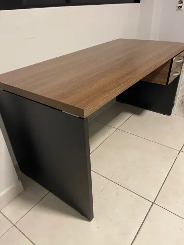 MESA DE ESCRITORIO COM GAVETAS PAINEL 1.50x0.70 - LOJA IKONMIXOFFICE