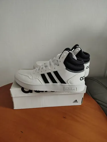 Vendo Tênis Adidas