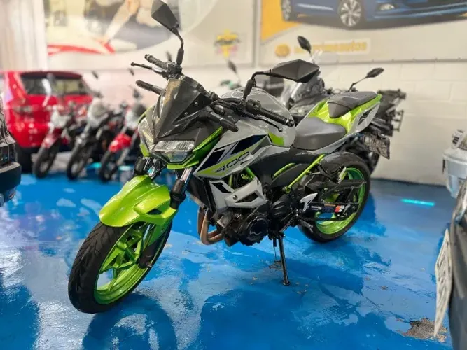 KAWASAKI 2020 Z 400 CINZA E VERDE  