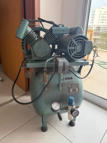 Compressor odontológico Stelo ACEITO CARTÃO 