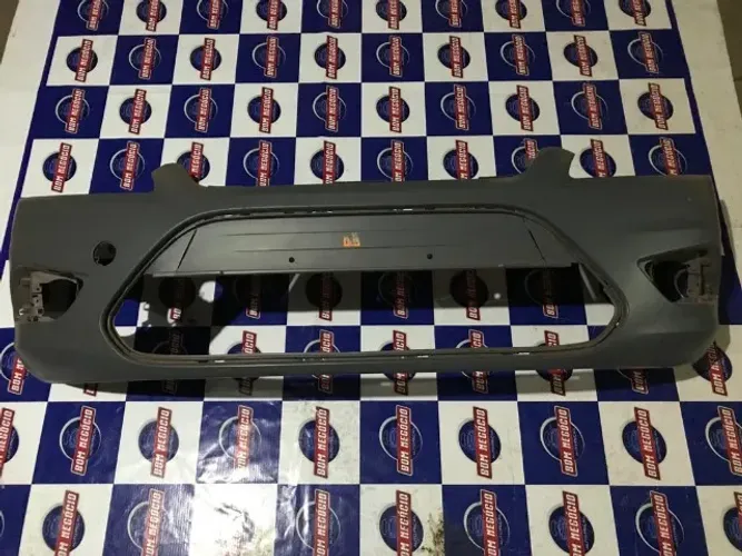 Capa Para-choque dianteiro Ford focus 2009 
