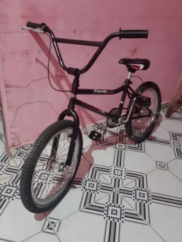 Bicicleta pra vender ligeiro