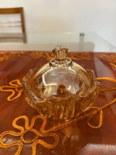 Doceira de Cristal Âmbar com Tampa
