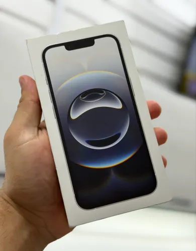 Iphone 16e 128gb novo lacrado LOJA FÍSICA 1 ano de garantia Apple ( branco 128 gb )