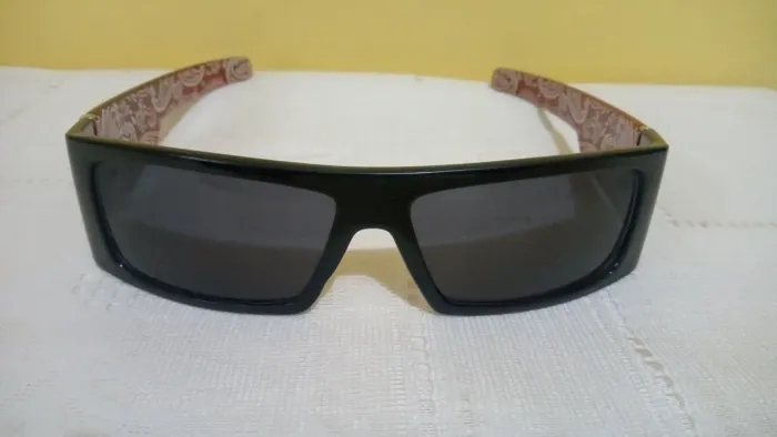 Óculos Trap low rider, (bloods) bandana vermelha.