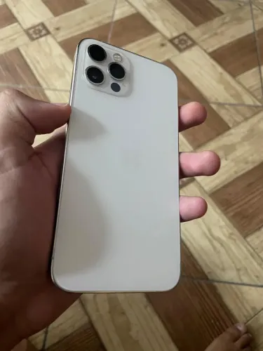 iPhone 12 Pro 128 gb bateria 82%