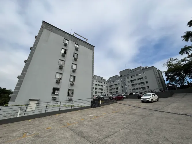 Apartamento para Alugar - 3 Quartos com Suíte | Costa e Silva | Joinville