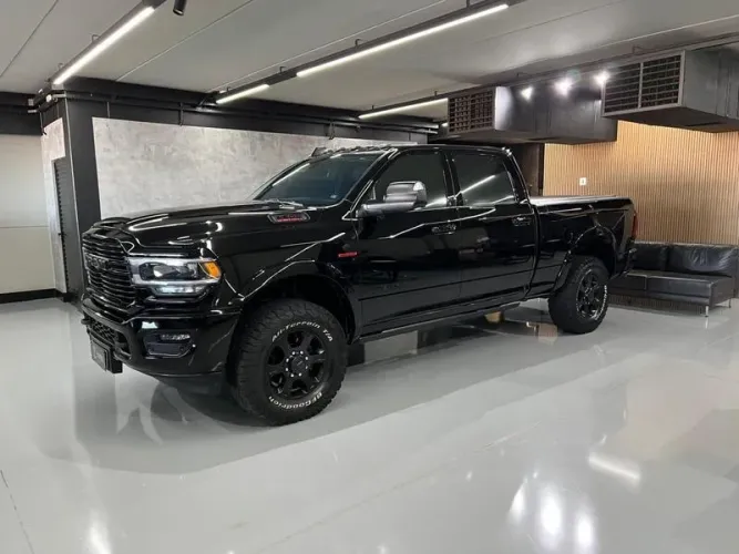 Ram 3500 Laram.6.7 Night Ed.tb CD 4X4 Die. 2022