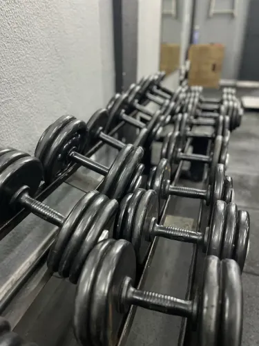     Kit Dumbbell Emborrachado de12kg 28kg Par de Halteres Musculação