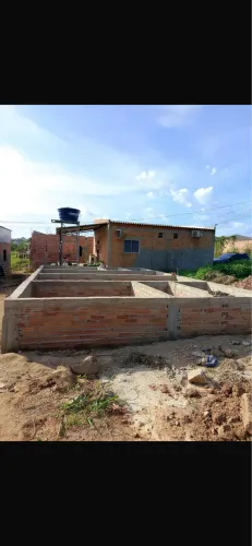 Vendo lote 10x20 em frente parque Maria bonita