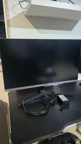Monitor Samsung 28' 4k 60hz