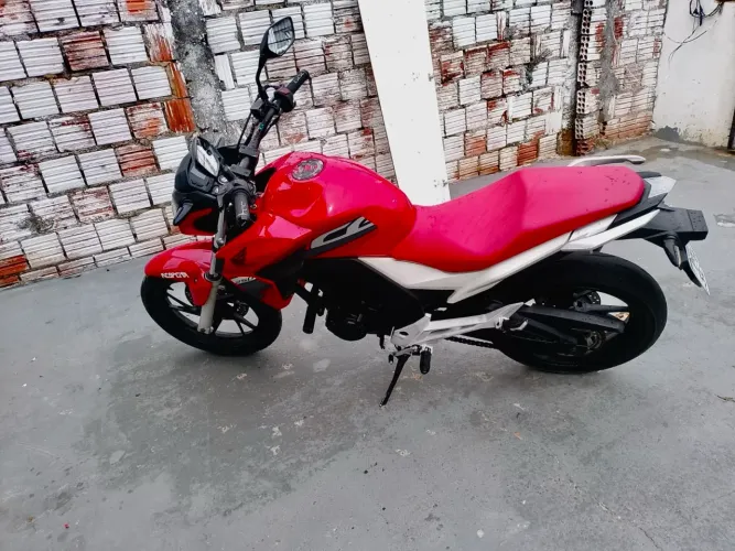 Moto CB Twister 250Cc