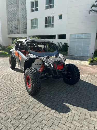 UTV CAM AM X3 XRS 4 LUGARES FULL ACESSÓRIOS