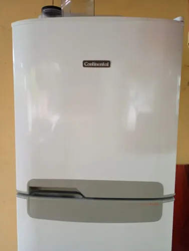 Vende-se geladeira Continental frost free 394 litros