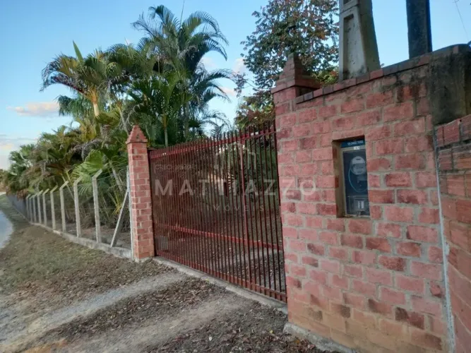 Sítio à venda com área total 20.000m², no Bairro dos Lopes em Limeira/SP.