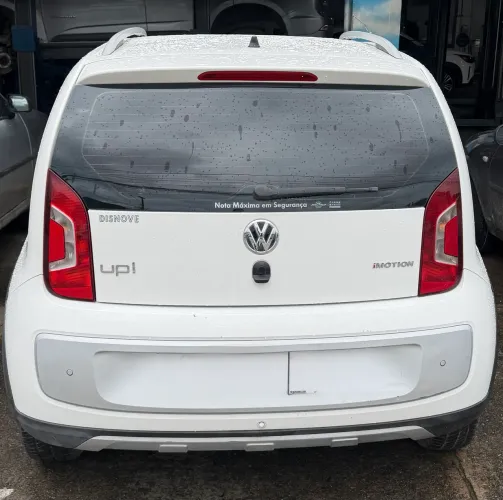 Volkswagen Up! Cross I Motion 1.0 T.flex 12V 5P 2015