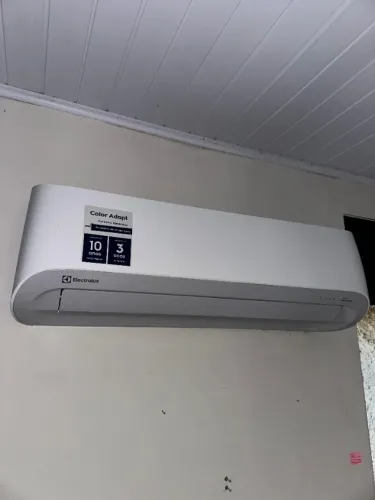 AR CONDICIONADO Electrolux 18000 BTUs
