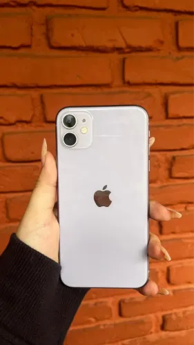 Vendo IPHONE 11 bateria 83% nunca aberto