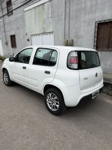 Fiat Uno Attractive 1.0 EVO Fire Flex 8V 5P 2020