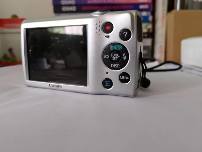 Máquina fotográfica Canon