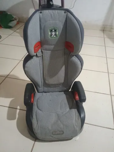 Cadeirinha pra criança automotivo