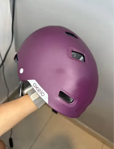 Capacete duas cores patins Oxelo- Pouco Usado