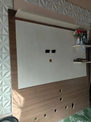 Vender paneil de tv  grande  cabe  na  parede  toda 