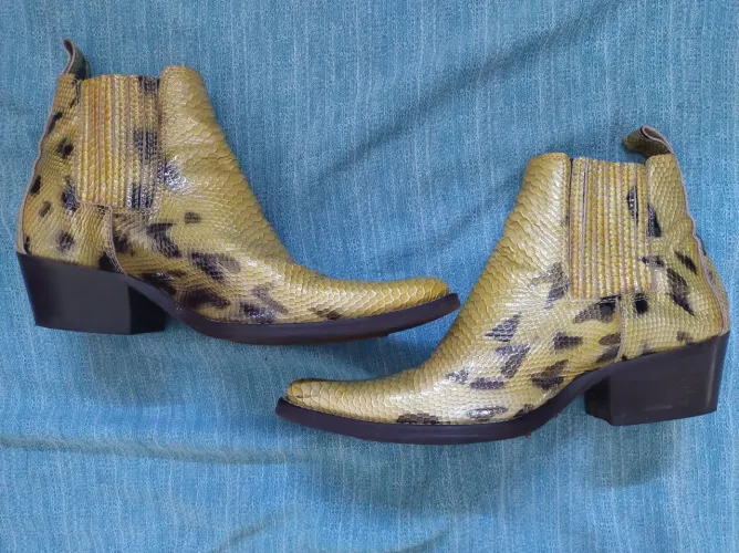 Bota estilo country, Tucson Boots, n° 41, super nova. 