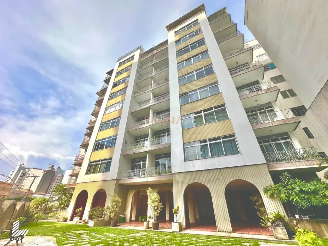 Apartamento 3 quartos com varanda, portaria 24h, em frente ao Colégio Jesuítas São Mateus