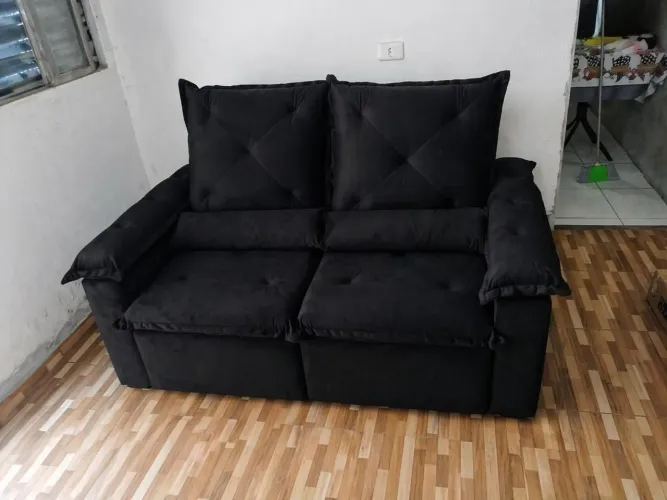 Sofa Preto 2m Reclinável e Retrátil - NOVO