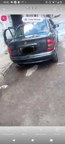 Vendo um carro