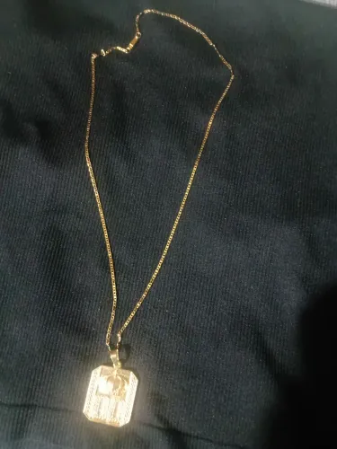 Cordão masculino dourado com medalha de moeda antiga*novo*!