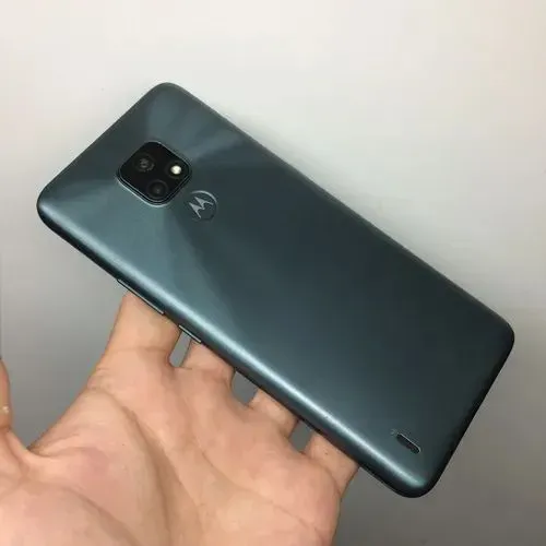 Celular moto e7 pra vender