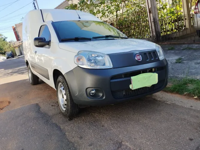 Fiat Fiorino Furgão Work. Hard 1.4 Flex 8V 2P 2019