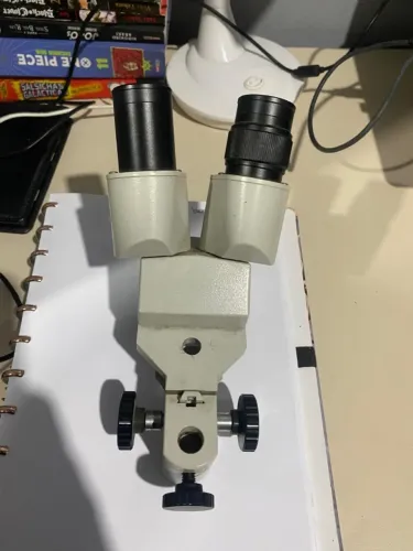 cabeçote de Estereomicroscópio (lupa binocular) da marca Meiji Techno, modelo SKT