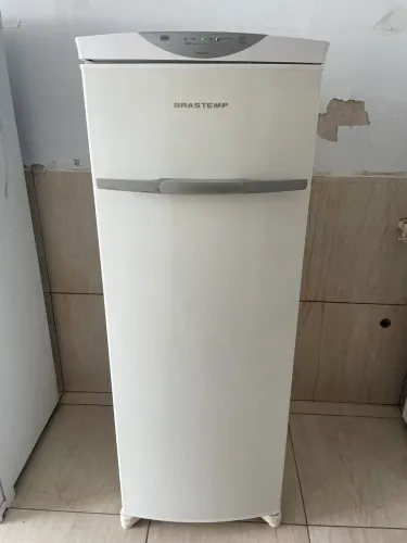 Geladeira Brastemp 365 Litros ( Frost Free )