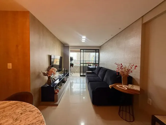 Apartamento reformado para venda com 103 metros quadrados com 3 quartos em Jatiúca - Macei