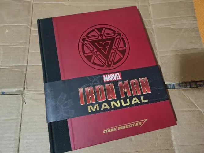 Iron Man Manual - IMPORTADO