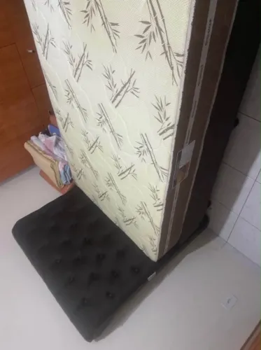 Cama solteiro novo