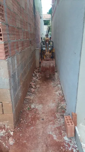 Locação e venda mini escavadeira 1tonelada 