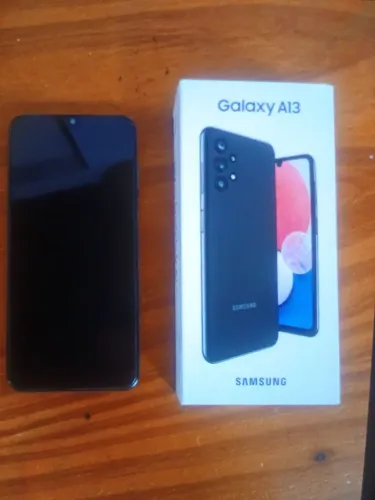 Samsung Galaxy A13 , em excelente estado , opcional com capa e vêm com caixa e nota fiscal