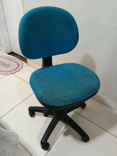 Cadeira escritório giratória