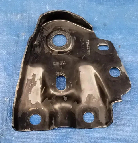 Suporte Direito Agregado Dianteiro Volvo Xc60 2008 - 2013