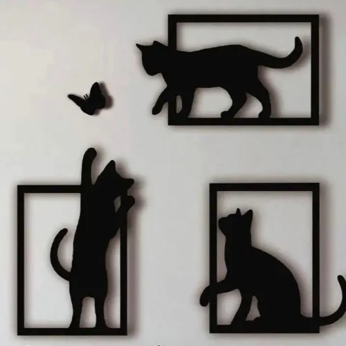 Decoração de parede de gatinhos com borboleta
