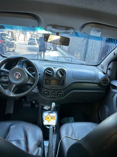 Fiat Palio Essence 1.6 Flex 16V 5P 2015